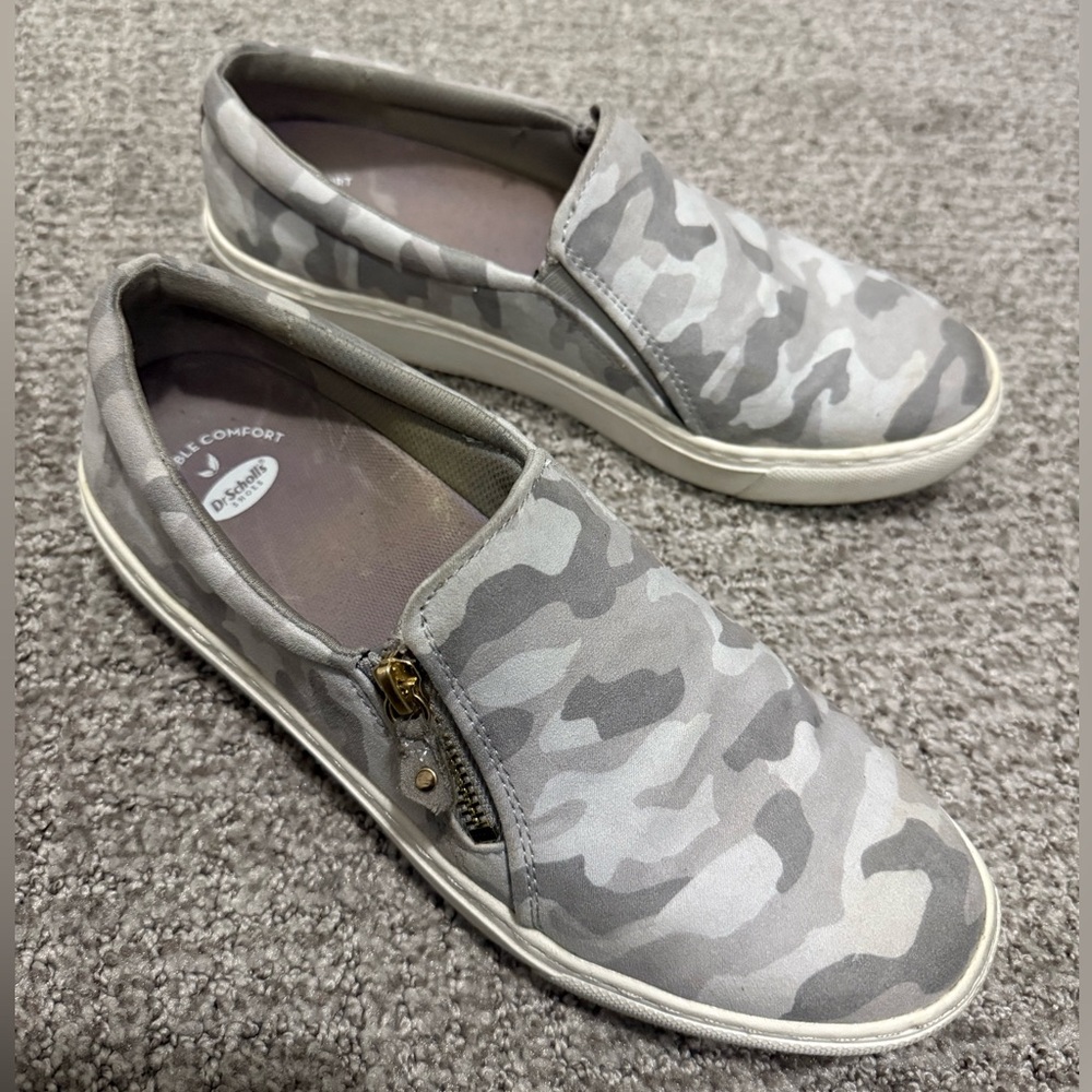 Dr. Scholl's Gray Camo Flats